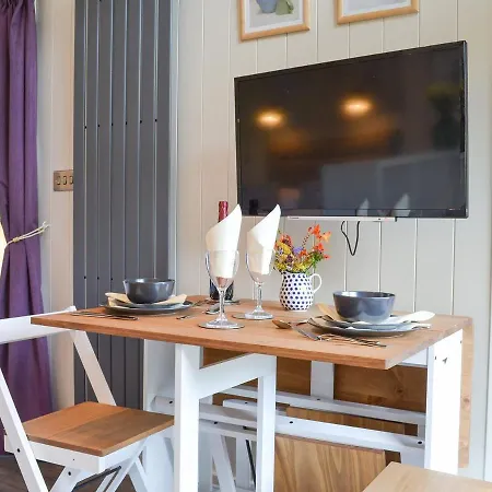Holiday home Curlew